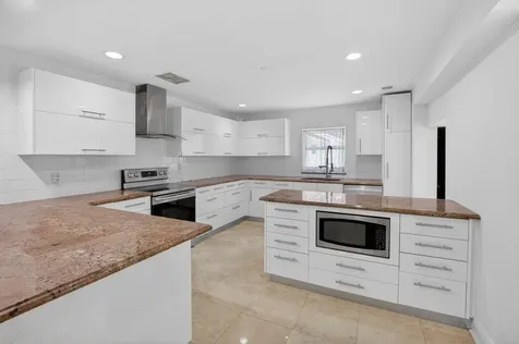 8044 Twin Lake Drive Boca Raton FL 33496