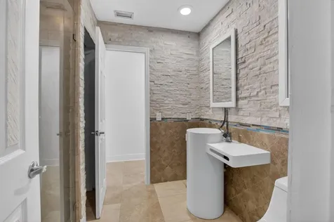 8044 Twin Lake Drive Boca Raton FL 33496