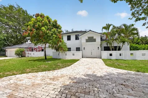 8044 Twin Lake Drive Boca Raton FL 33496
