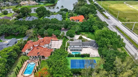 8044 Twin Lake Drive Boca Raton FL 33496