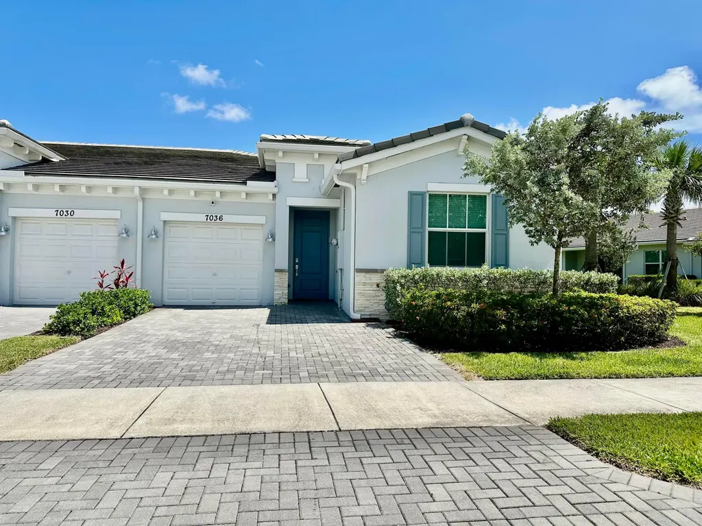 7036 Peters Lane Delray Beach FL 33446