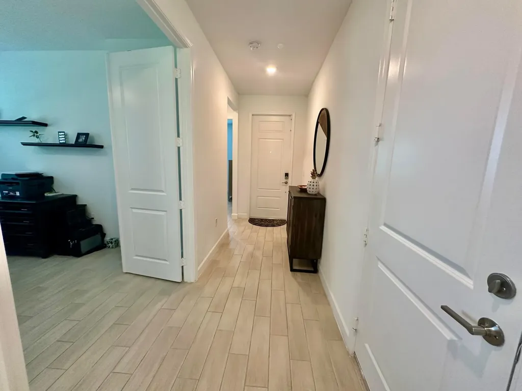 7036 Peters Lane Delray Beach FL 33446