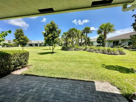 7036 Peters Lane Delray Beach FL 33446