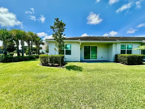 7036 Peters Lane Delray Beach FL 33446