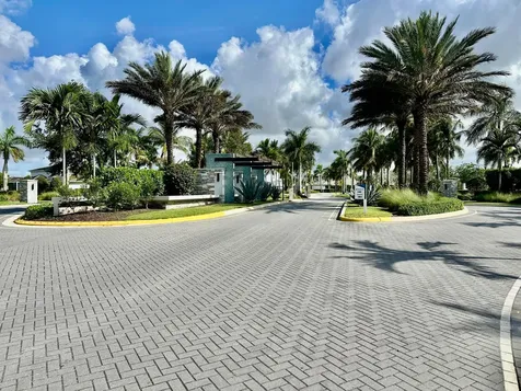 7036 Peters Lane Delray Beach FL 33446