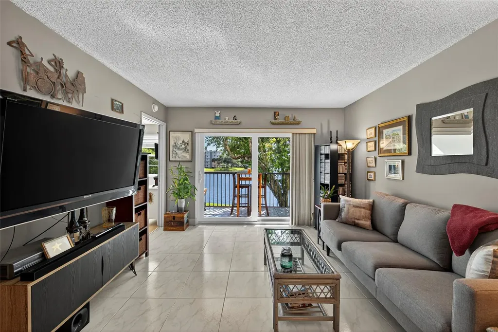 2222 N Cypress Bend Drive Pompano Beach FL 33069