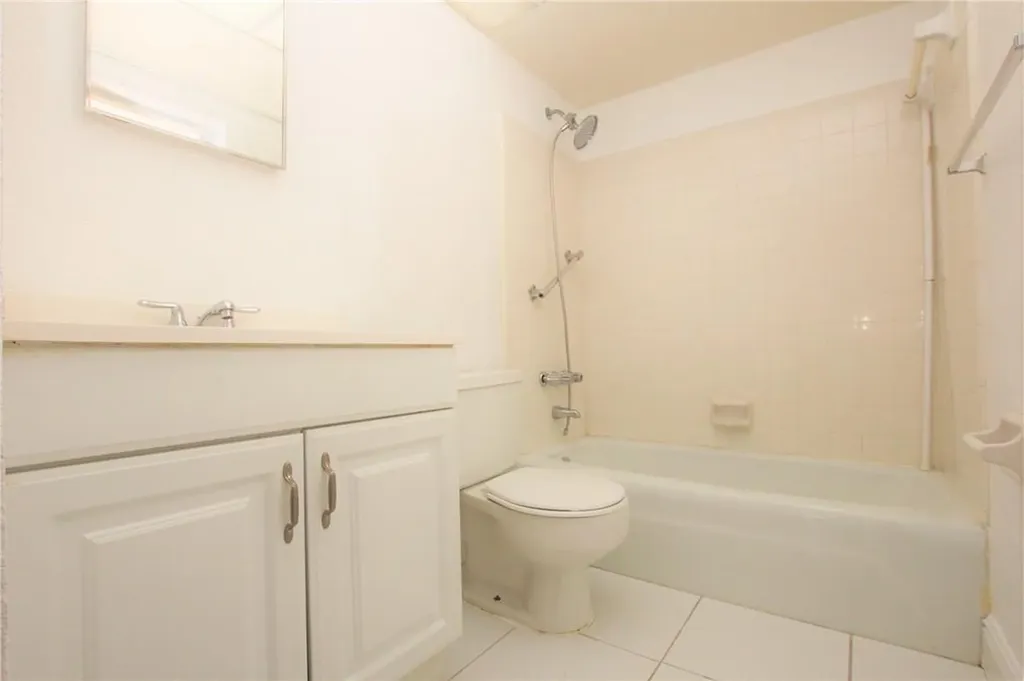 760 SE 2nd Avenue Deerfield Beach FL 33441
