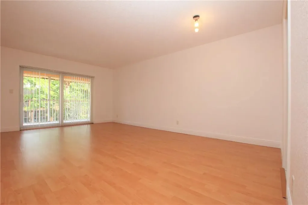760 SE 2nd Avenue Deerfield Beach FL 33441
