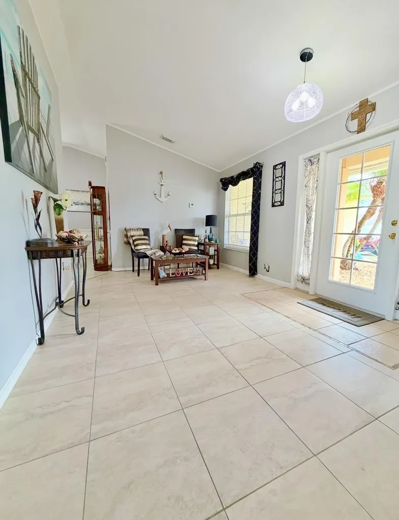 127 NW Avens Street Port St Lucie FL 34983