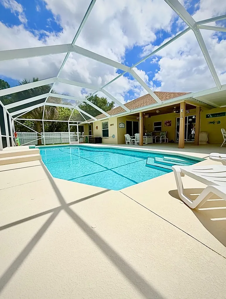 127 NW Avens Street Port St Lucie FL 34983