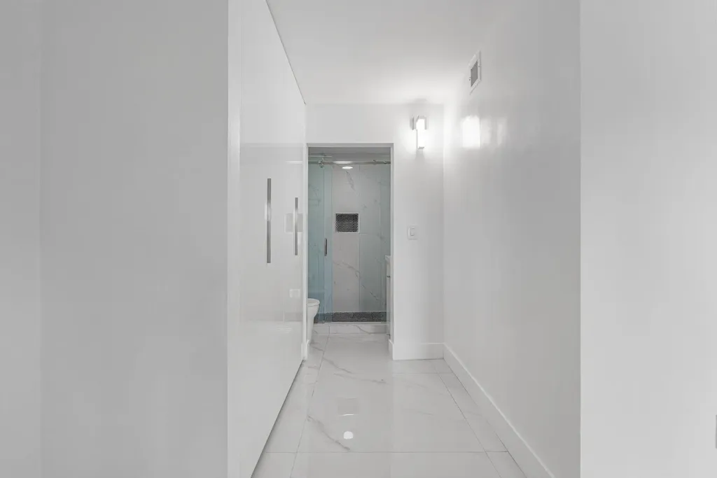 510 W Park Drive Miami FL 33172