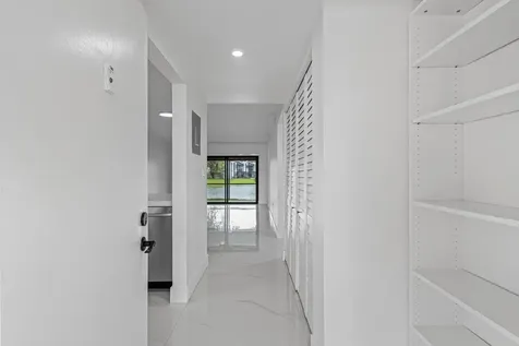 510 W Park Drive Miami FL 33172