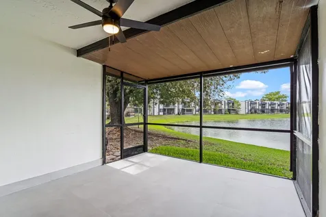 510 W Park Drive Miami FL 33172