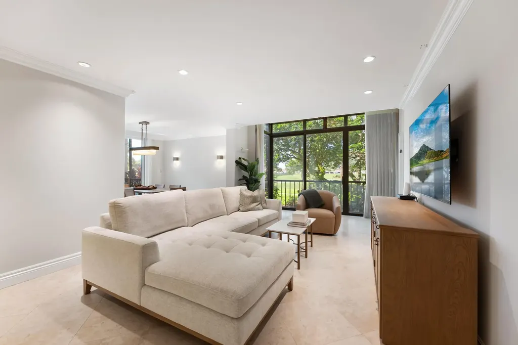 6895 Willow Wood Drive Boca Raton FL 33434
