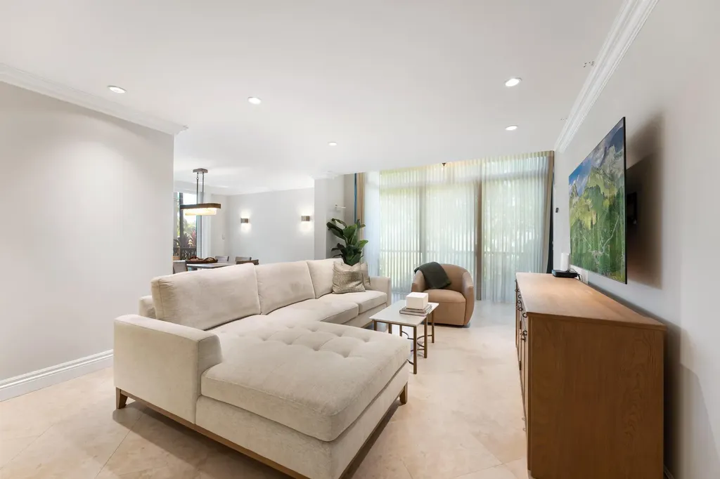 6895 Willow Wood Drive Boca Raton FL 33434