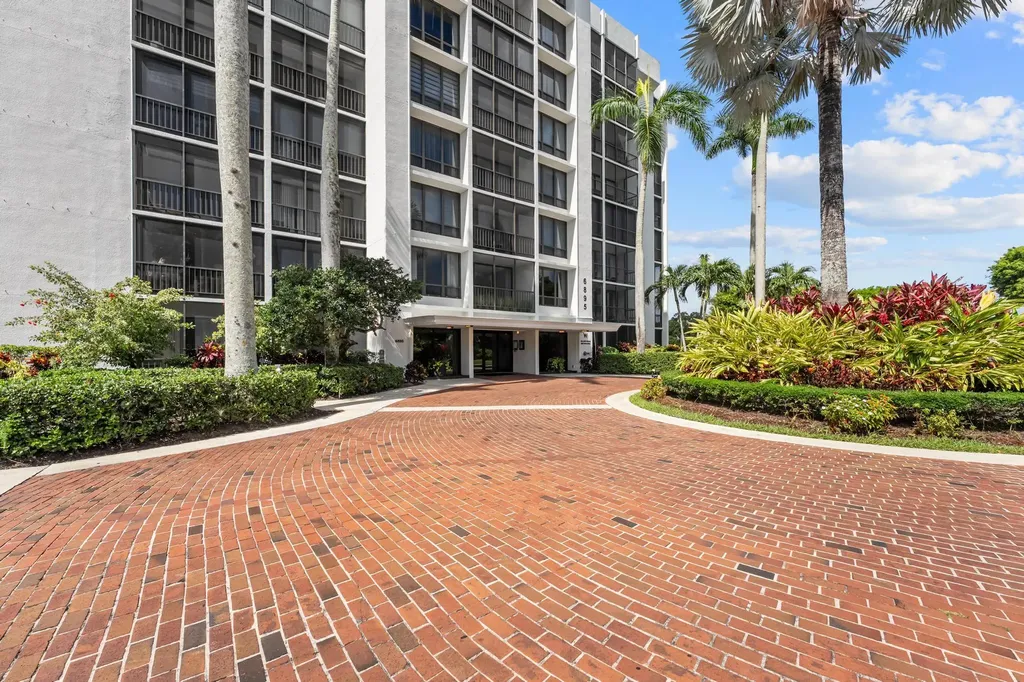 6895 Willow Wood Drive Boca Raton FL 33434