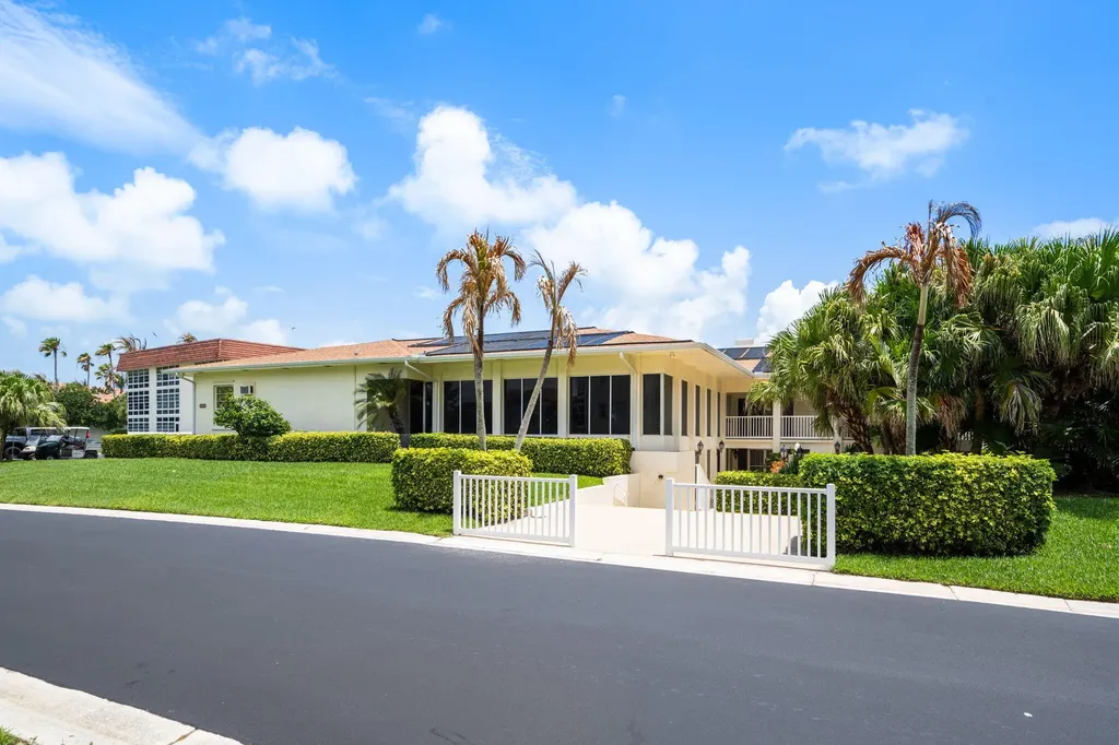 5400 Jimmy Buffett Mem Highway Indian River Shores FL 32963