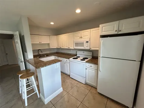 921 NE 17th Avenue Fort Lauderdale FL 33304