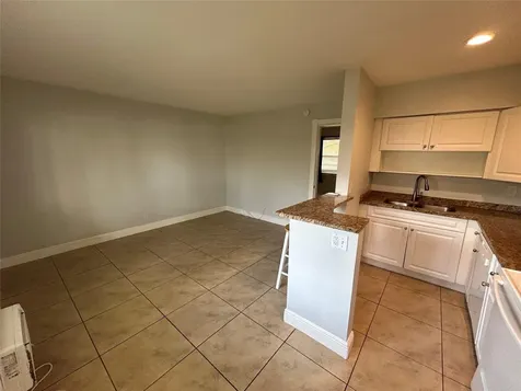 921 NE 17th Avenue Fort Lauderdale FL 33304