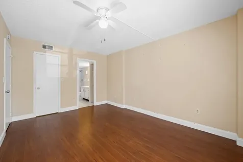 4156 Inverrary Drive Lauderhill FL 33319