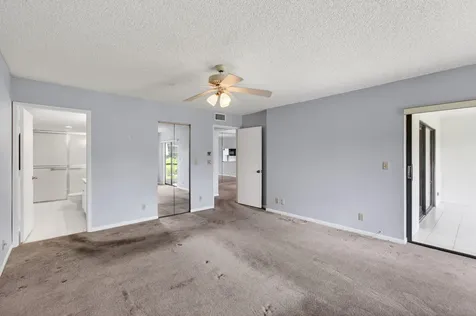 6655 Kensington Lane Delray Beach FL 33446