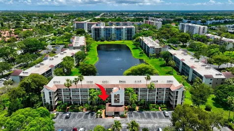 6655 Kensington Lane Delray Beach FL 33446