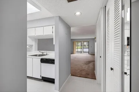 6655 Kensington Lane Delray Beach FL 33446
