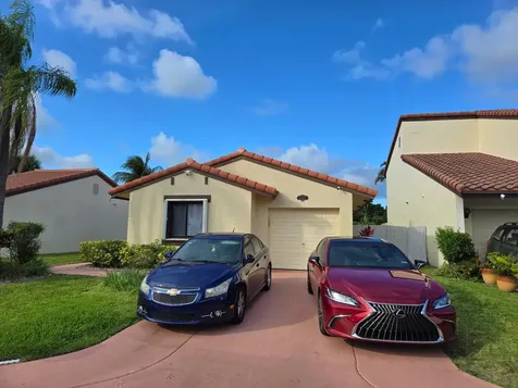 2835 Sand Pines Lake Worth FL 33462