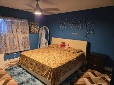 2835 Sand Pines Lake Worth FL 33462