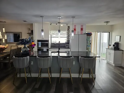 2835 Sand Pines Lake Worth FL 33462
