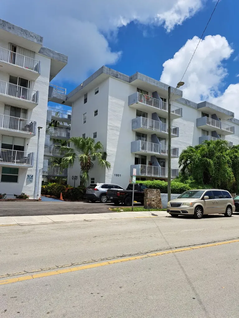 1801 S Treasure Drive North Bay Village FL 33141