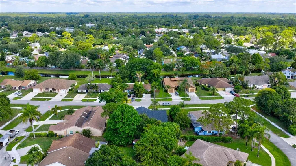 12452 Guilford Way Wellington FL 33414