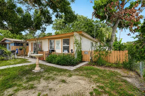 2666 12th Avenue Vero Beach FL 32960