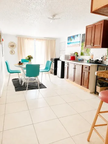 2940 Avenue Riviera Beach FL 33404