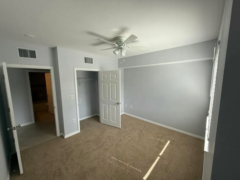 6386 Emerald Dunes Drive West Palm Beach FL 33411