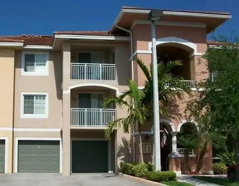 6386 Emerald Dunes Drive West Palm Beach FL 33411