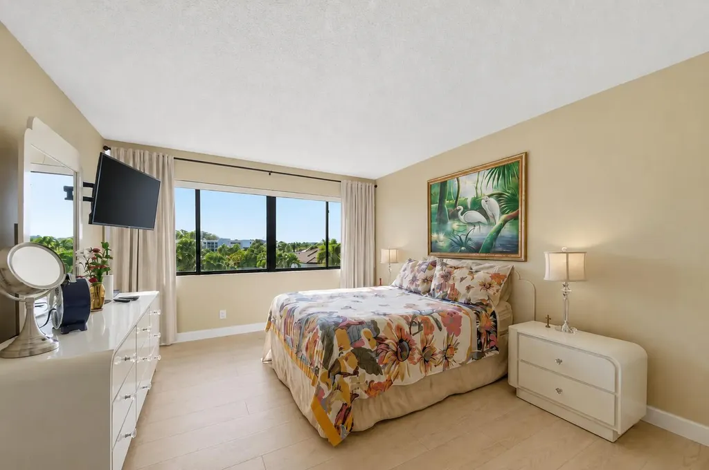 1605 S Us Highway 1 Jupiter FL 33477