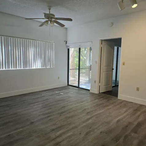 2445 SW 18th Terrace Fort Lauderdale FL 33315
