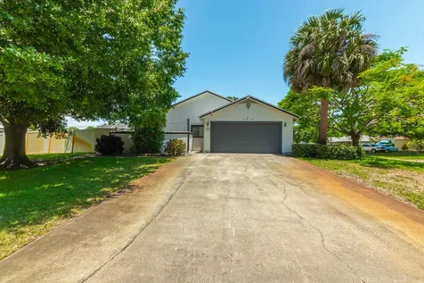 1616 SW 20th Street Street SW Vero Beach FL 32962