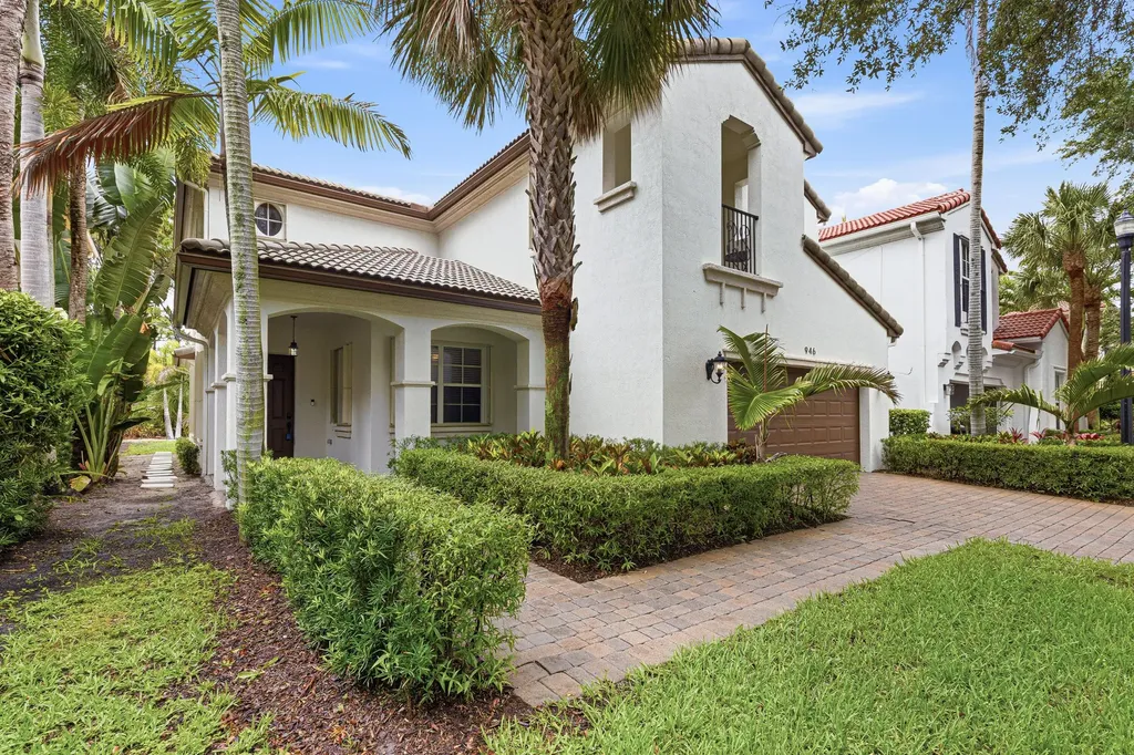 946 Mill Creek Drive Palm Beach Gardens FL 33410
