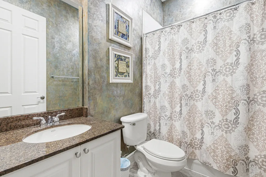 946 Mill Creek Drive Palm Beach Gardens FL 33410