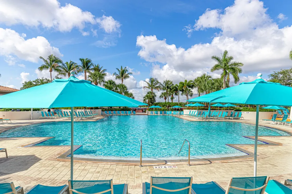 946 Mill Creek Drive Palm Beach Gardens FL 33410