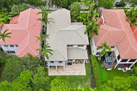 946 Mill Creek Drive Palm Beach Gardens FL 33410