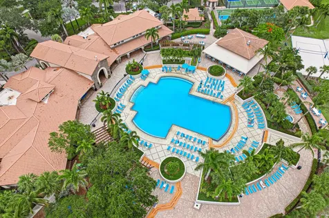 946 Mill Creek Drive Palm Beach Gardens FL 33410
