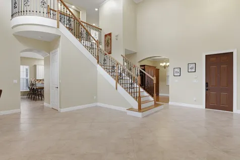 946 Mill Creek Drive Palm Beach Gardens FL 33410