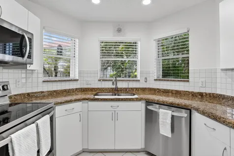 10690 NW 2nd Circle Pembroke Pines FL 33026