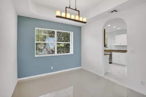 10690 NW 2nd Circle Pembroke Pines FL 33026