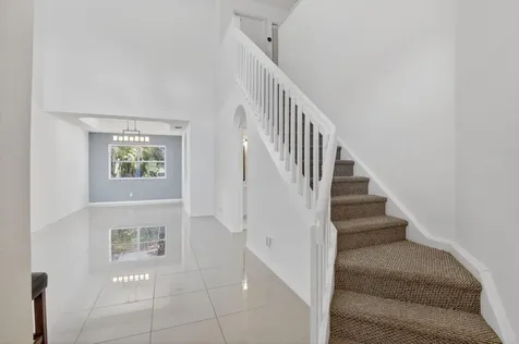 10690 NW 2nd Circle Pembroke Pines FL 33026