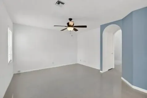 10690 NW 2nd Circle Pembroke Pines FL 33026