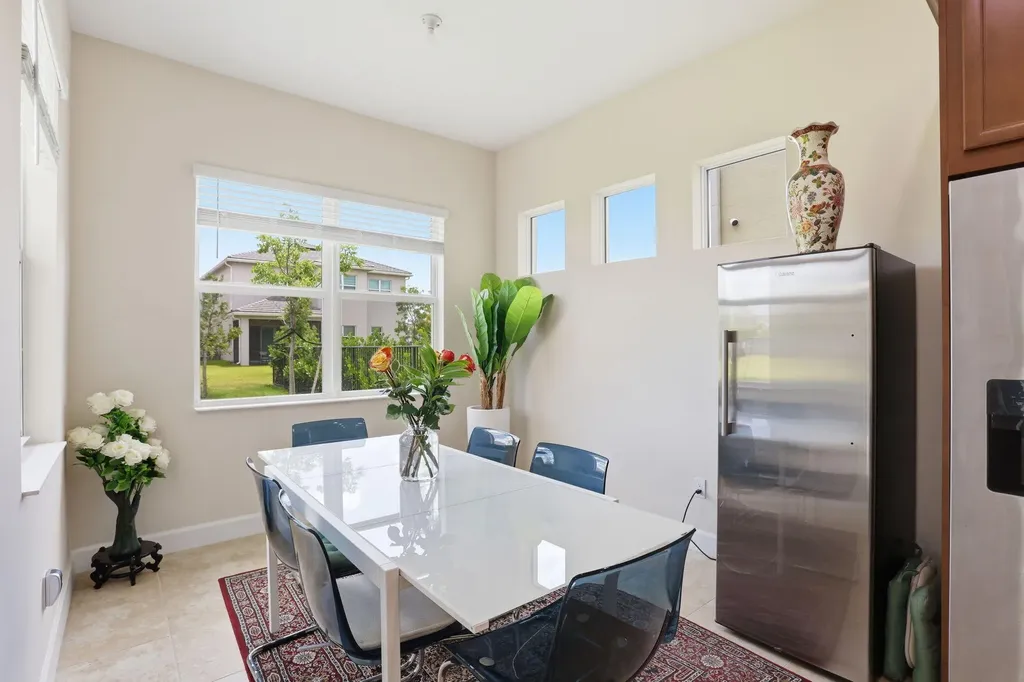 5572 Liberty Lane Westlake FL 33470